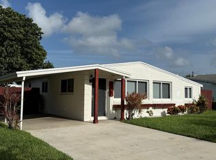 418 SW 14th Ave, Delray Beach, FL 33444