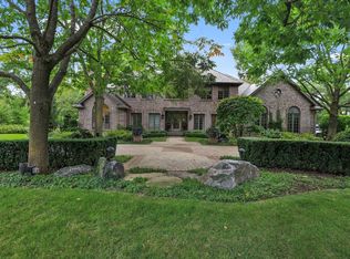 1181 Melody Rd, Lake Forest, IL 60045