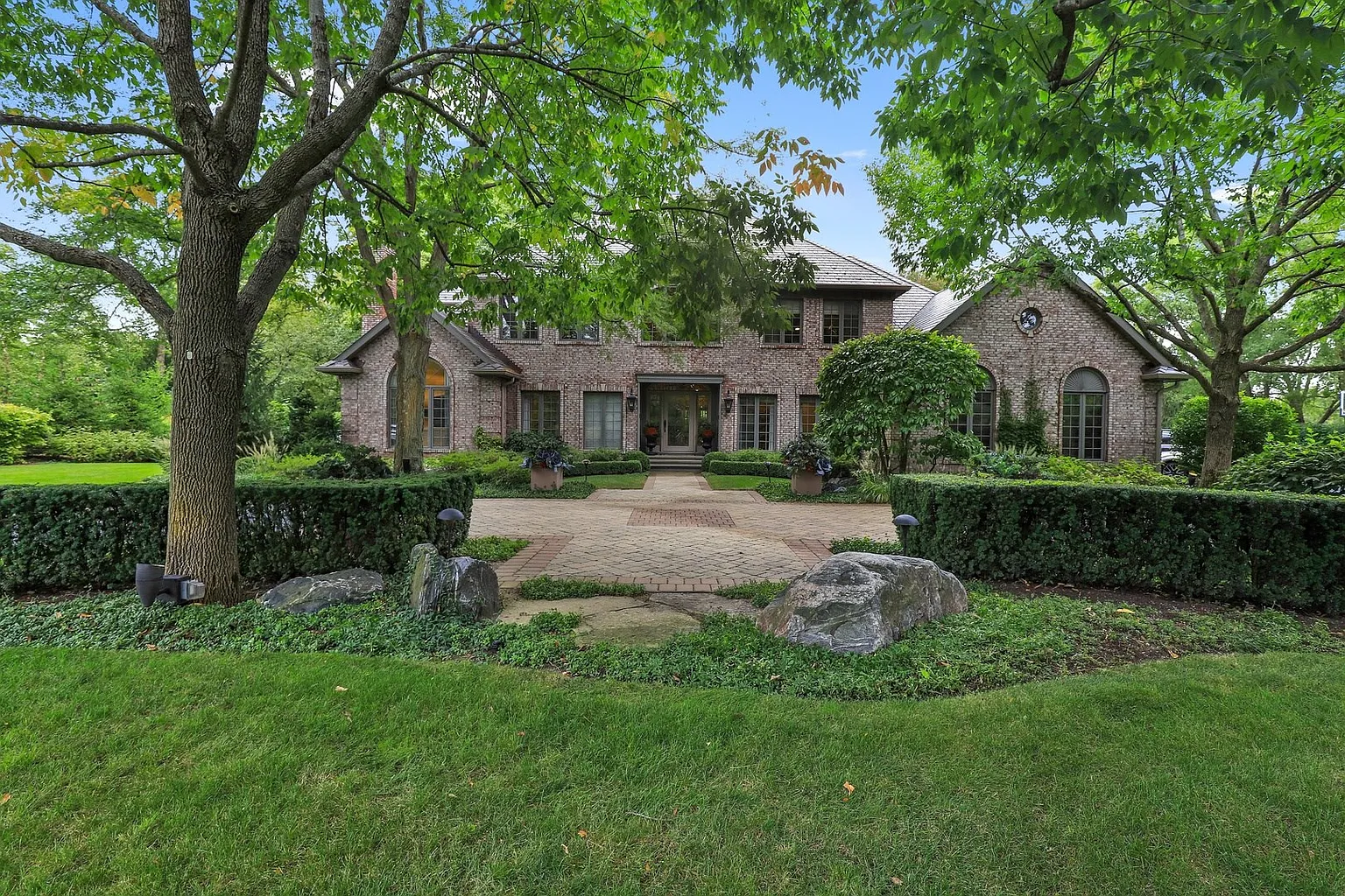 1181 Melody Rd photo 1