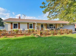 1161 Dunkery Ct, Sycamore, IL 60178