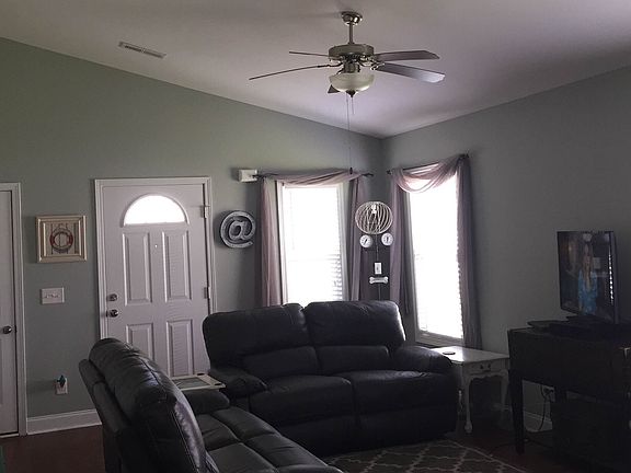 4th image of 4227 Cherry Laurel Dr SE