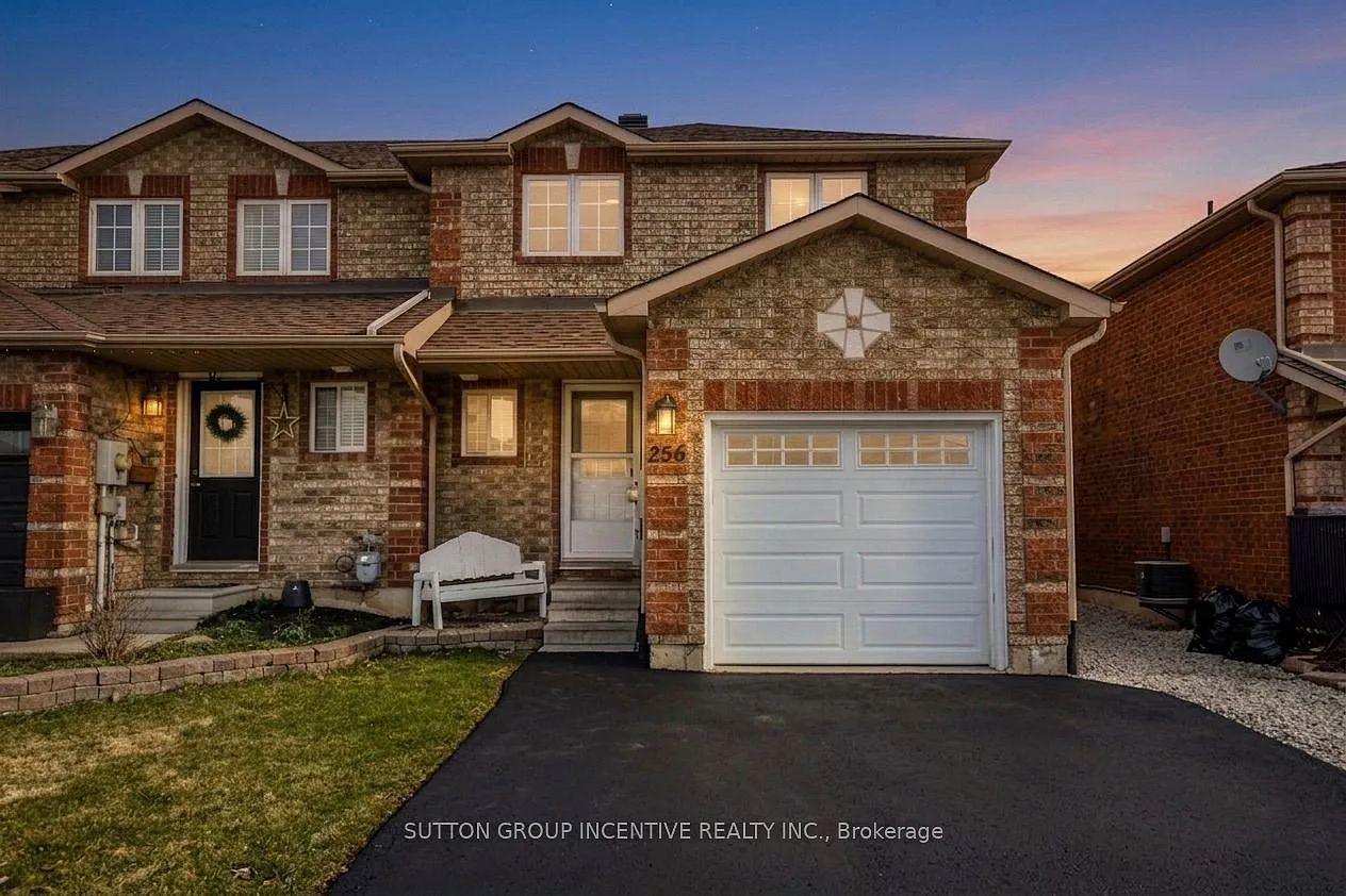 256 Dunsmore Ln photo 1