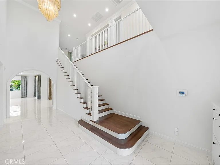 1151 Summit Oak Dr — Photo 31