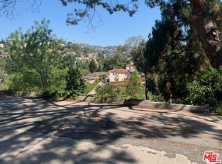 3243 Fernwood Ave, Los Angeles, CA 90039