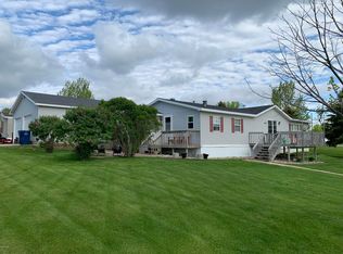 1100 35th St SW, Watertown, SD 57201