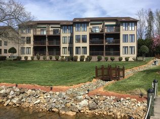 630 Montevista Rd, Union Hall, VA 24176