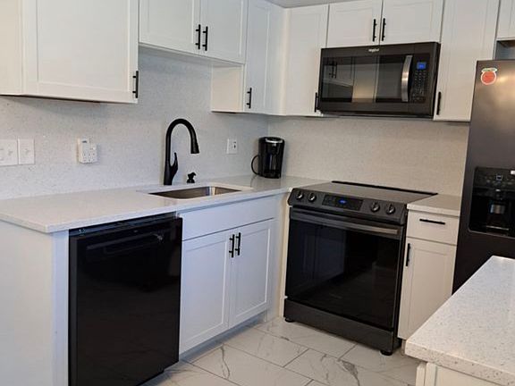 2nd image of 103 Royal Oak Dr APT 106