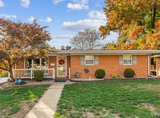 125 Columbus Dr, Belleville, IL