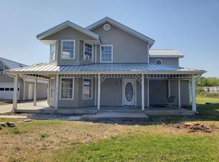 1017 Radecke Rd, Krum, TX 76249