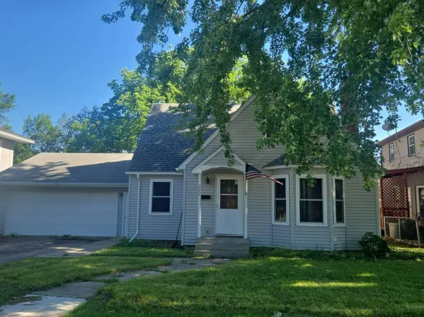 227 E Rooney Ave, Appleton, MN 56208
