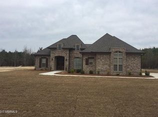 11718 Walter Maiden Ln, Collinsville, MS 39325