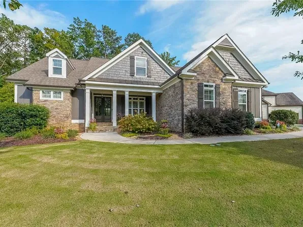 1764 Farmland Dr, Acworth, GA 30101