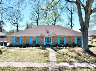12648 Mollylea Dr, Baton Rouge, LA 70815