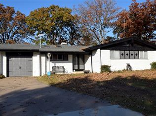 3017 W 55th St, Tulsa, OK 74107