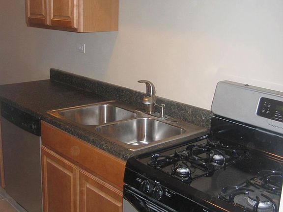 3rd image of 4315 S Harlem Ave APT 4