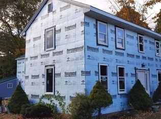 5 Shaker Rd, Gray, ME 04039