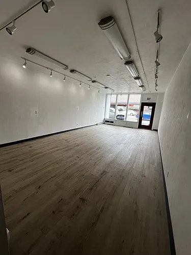 413 W Railroad Ave #1 Photo 1
