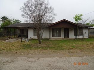 1308 W Lee St, Carrizo Springs, TX 78834