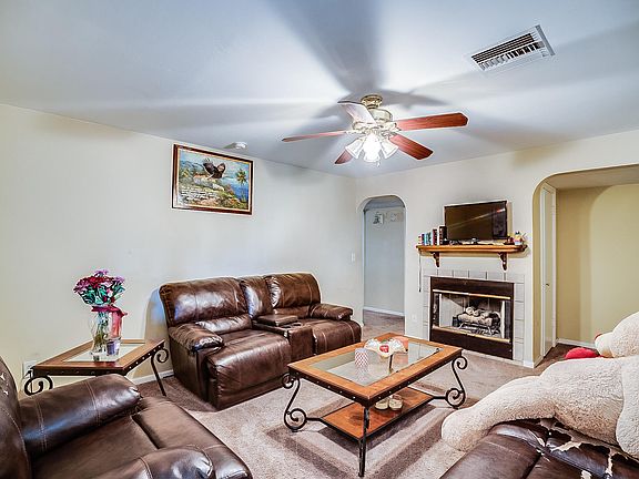 4th image of 8805 N 28th Dr