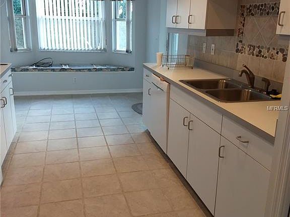 2nd image of 112 Shady Pine Ln