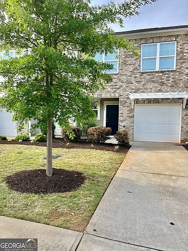 173 Swindon Dr Photo 1