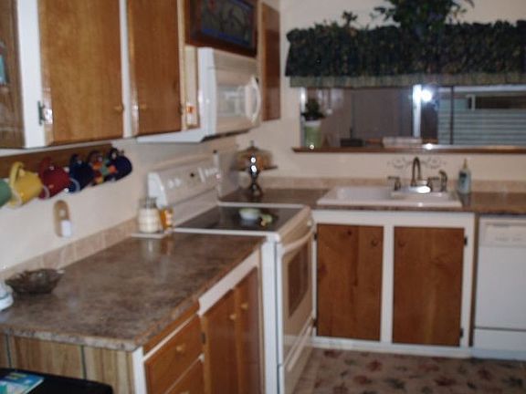 new counters & cabinets