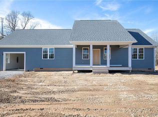 37 Forest View Rd, Cumberland, VA 23040