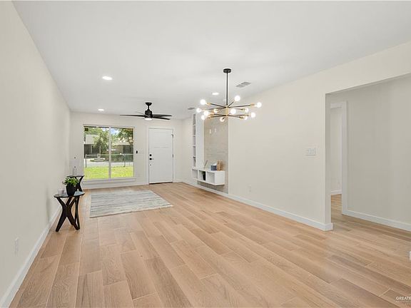3rd image of 1205 N 27th St
