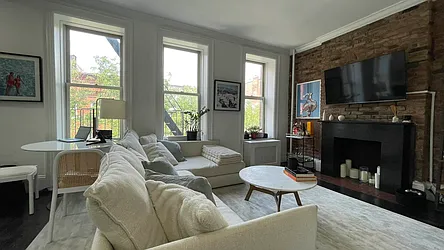 Rented by Strivers Management Group Corp (Brokerage)