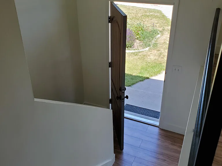 165 N 850 E — Photo 16