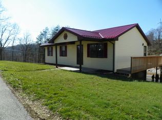 140 Ashlee Rd, Huntington, WV 25704