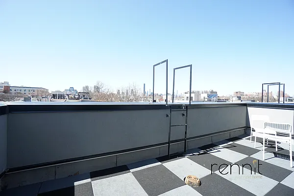 Rented by Rennit Inc. | media 28