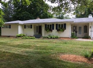 216 Park St, Tecumseh, MI 49286