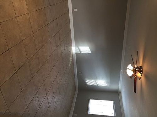 2nd image of 2016 NE 17th Ct APT 18