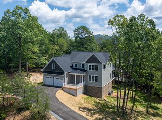 48 Glades End Rd, Blue Ridge, VA 24064