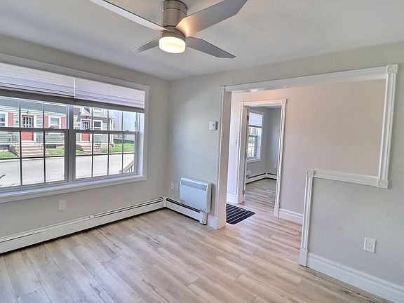2nd image of 59 Spring Park Rd #59