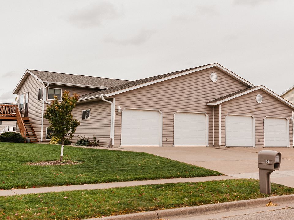 2nd image of 123 Susan Ct