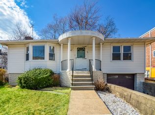 55 Laurel Pl, Yonkers, NY 10704