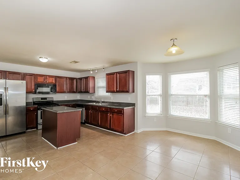 11657 Kades Trl — Photo 4