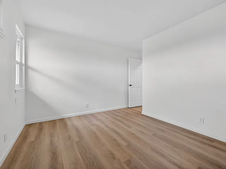 1116 Cortez St #B — Photo 12