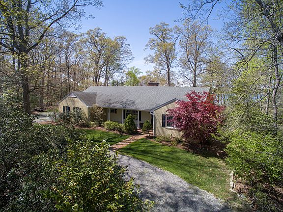 2nd image of 312 Lee Dale Dr