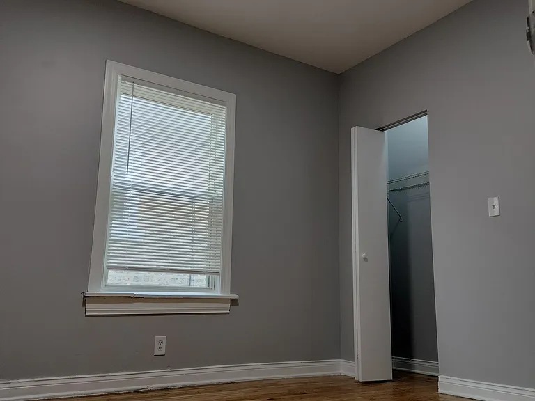 1344 W 98th Pl — Photo 11