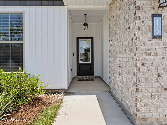 2nd image of 13 Alexandria Grace Dr
