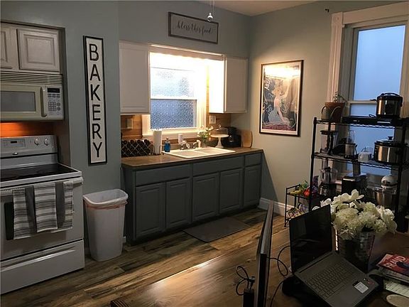3rd image of 408 Huff Ave