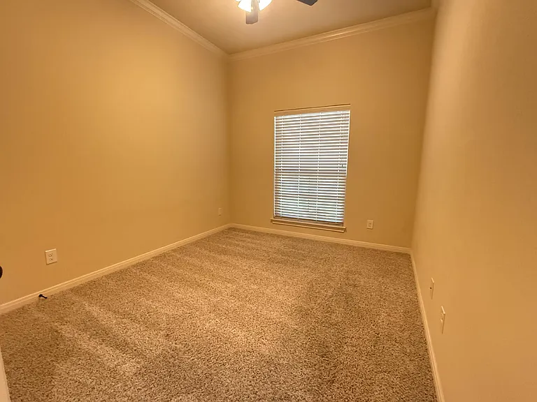 9804 Houston Dr — Photo 26