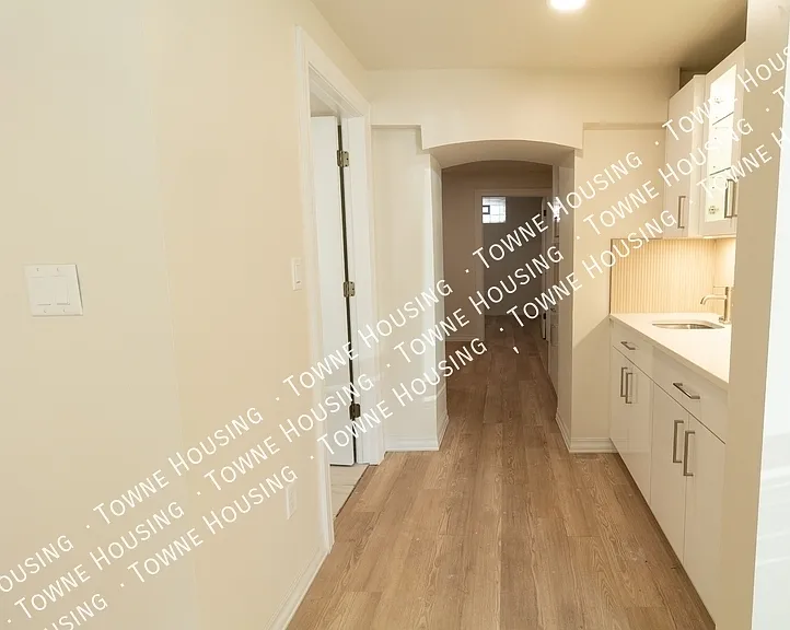 17 N Pearl St #1 — Photo 12