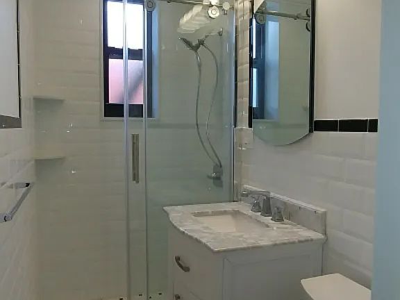 2nd image of 3416 43rd St APT 2L