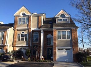 5300 Garnett Pointe Ct, Virginia Beach, VA 23462