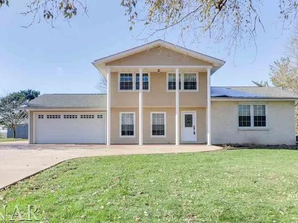 25352 N 1750 East Rd, Hudson, IL 61748