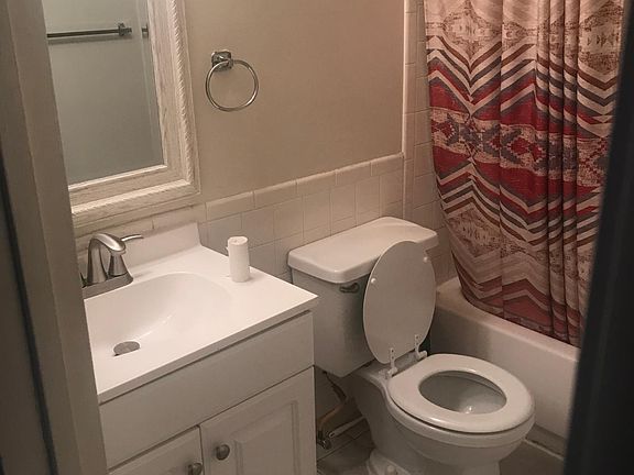 4th image of 5422 Valley Green Dr APT B4